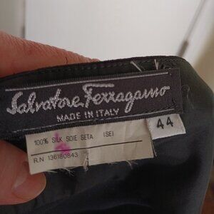 Salvatore Ferragamo 100% Silk skirt